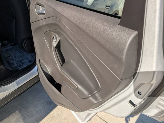 Used 2017 Ford Escape SE AWD/4WD image 30