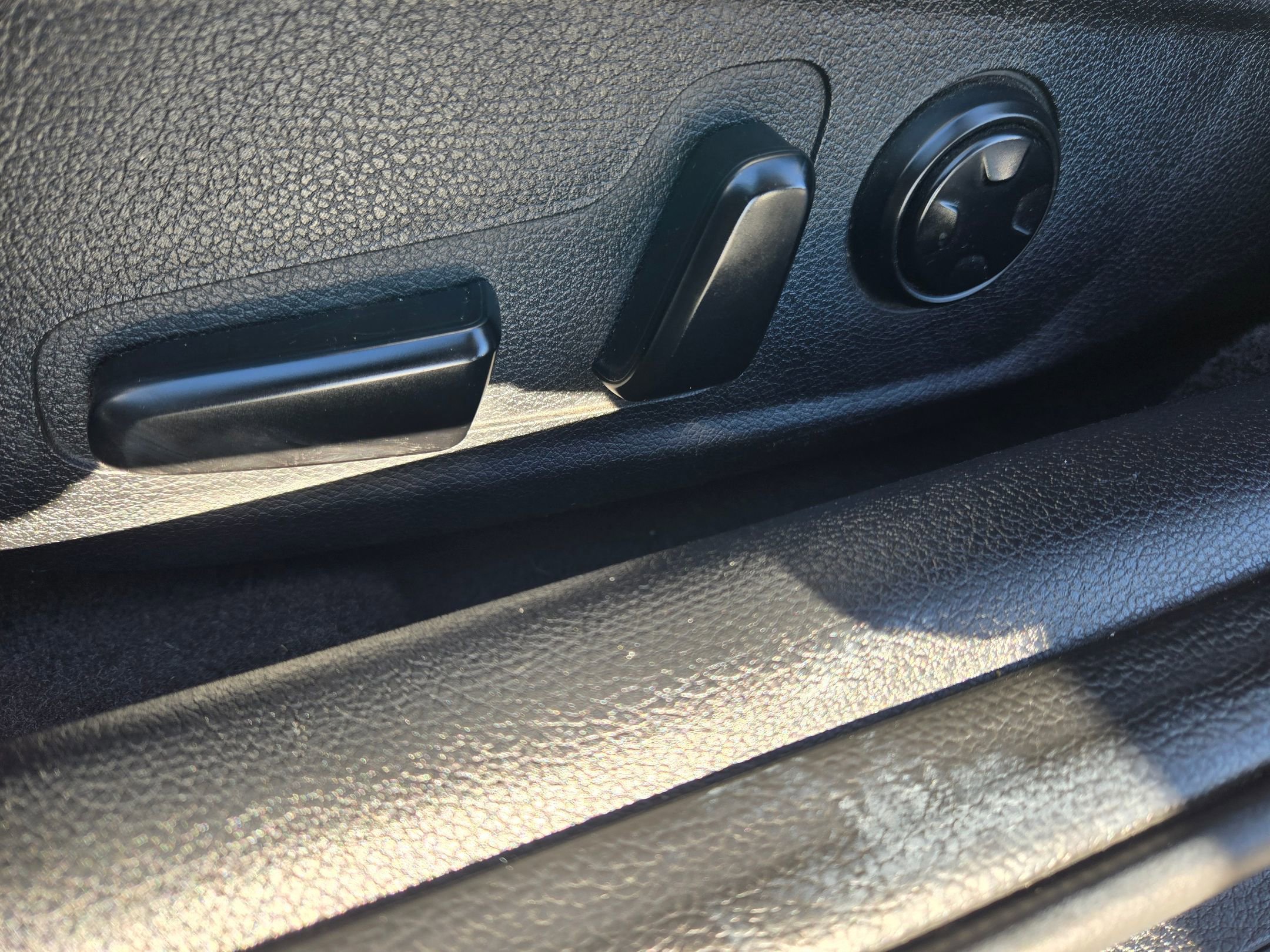 Certified 2019 Kia Stinger image 23