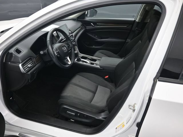 Used 2019 Honda Accord EX image 9