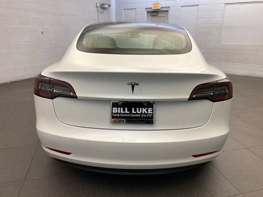 Used 2020 Tesla Model 3 Standard Range Plus RWD image 6