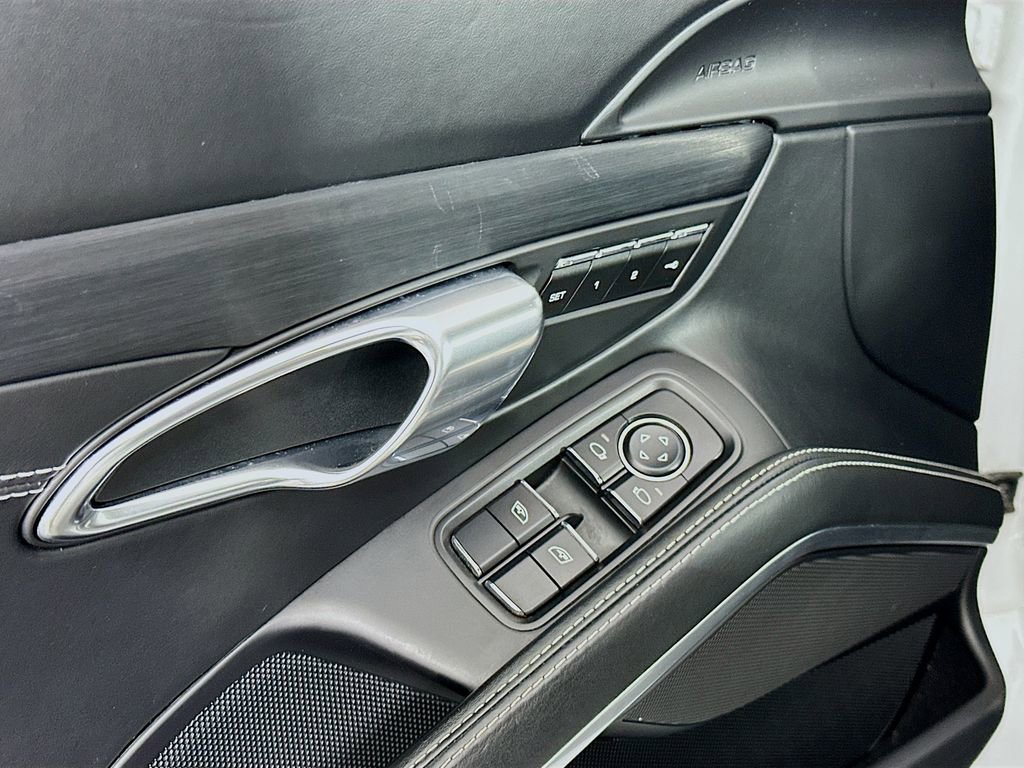 Certified 2019 Porsche 911 Targa 4 GTS image 18