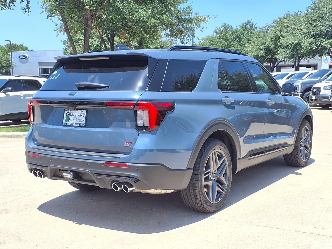 New 2026 Ford Explorer ST w/ Sun And Sound Package AWD/4WD image 4