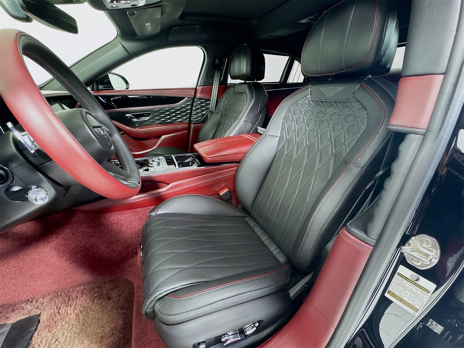 Certified 2022 Bentley Flying Spur W12 image 8