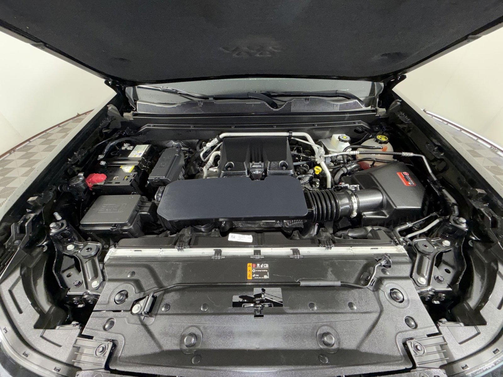 Used 2023 Chevrolet Colorado Z71 w/ Z71 Convenience Package 2 image 29