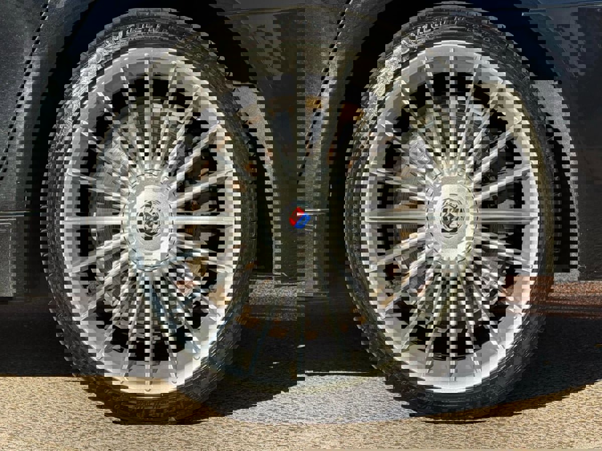 Used 2013 BMW ALPINA B7 image 28