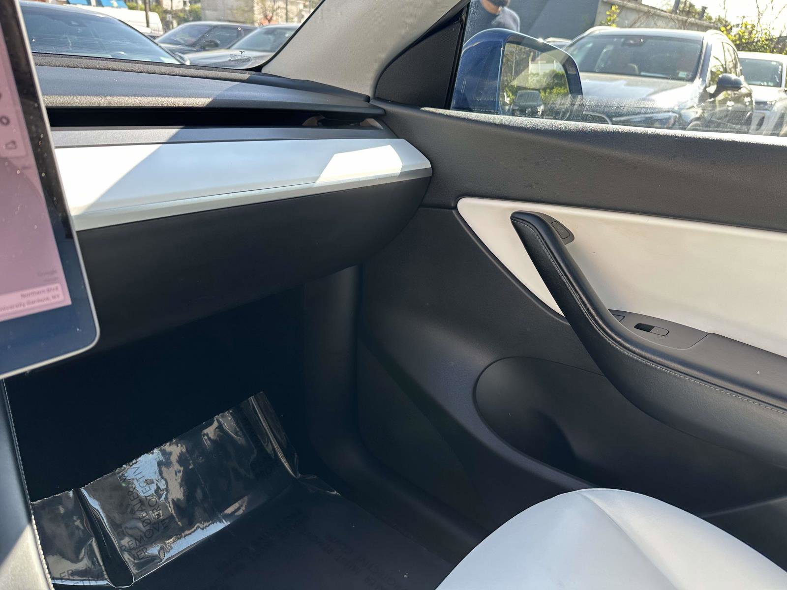 Used 2021 Tesla Model Y Long Range AWD/4WD image 25