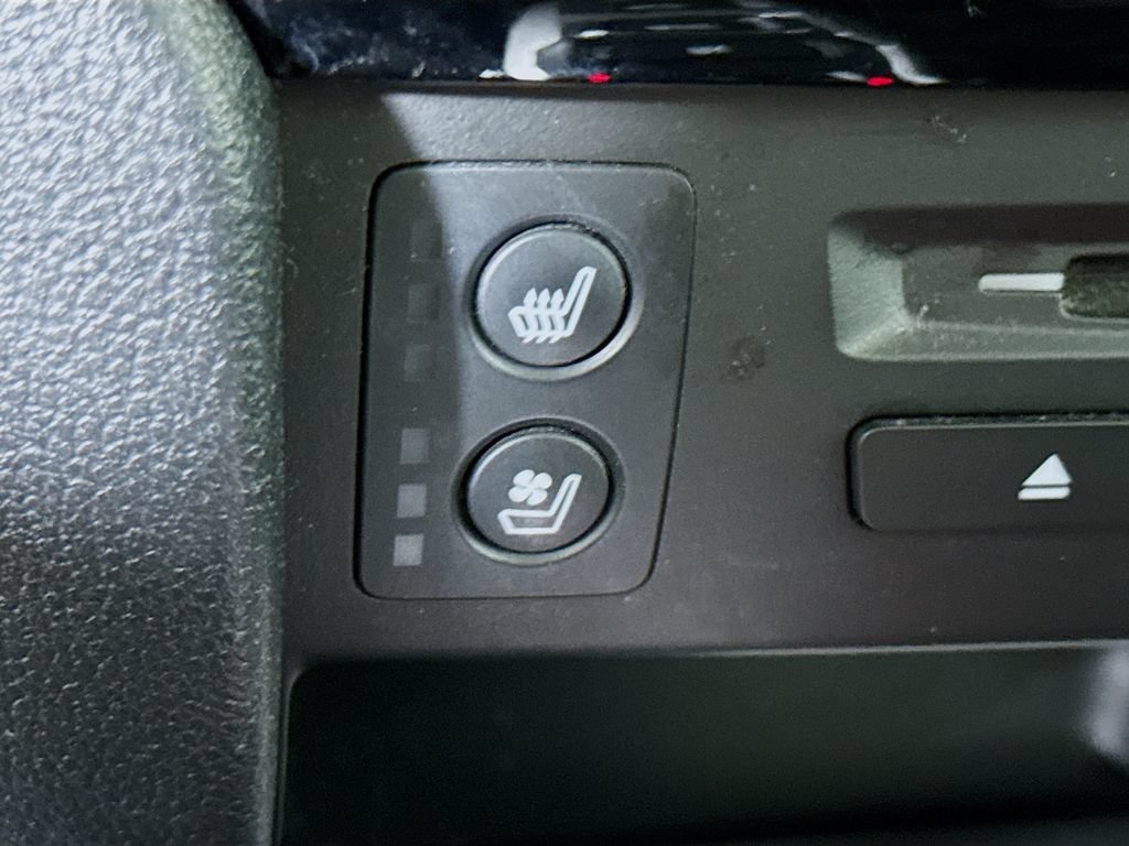 Used 2019 Honda Pilot Elite image 12
