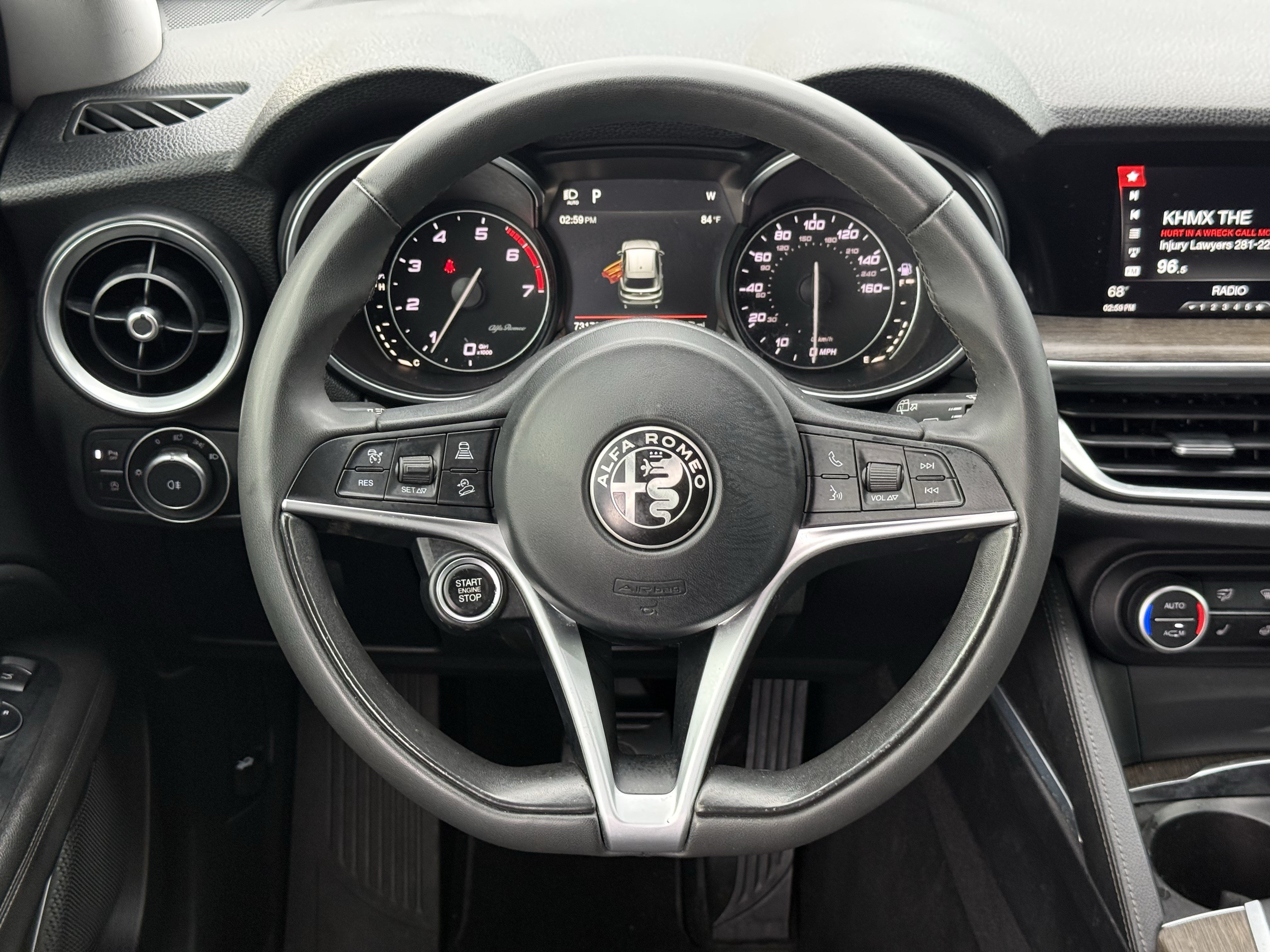 Used 2018 Alfa Romeo Stelvio Ti AWD/4WD image 15