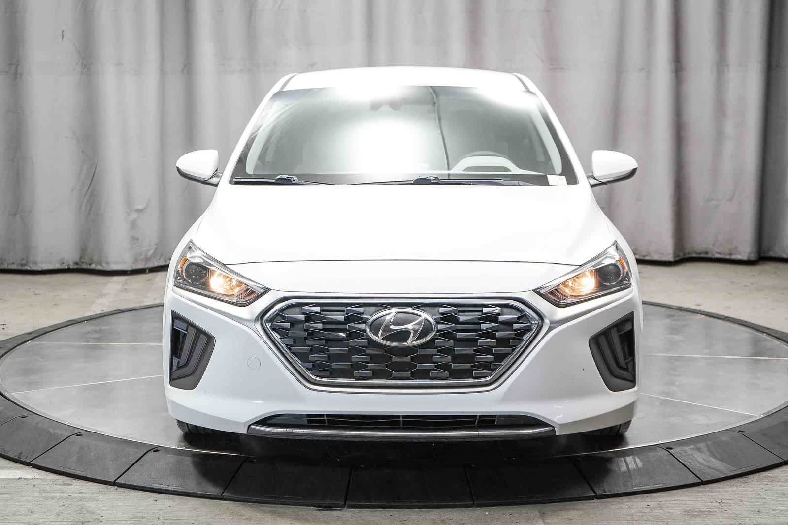 Used 2020 Hyundai Ioniq Blue image 2