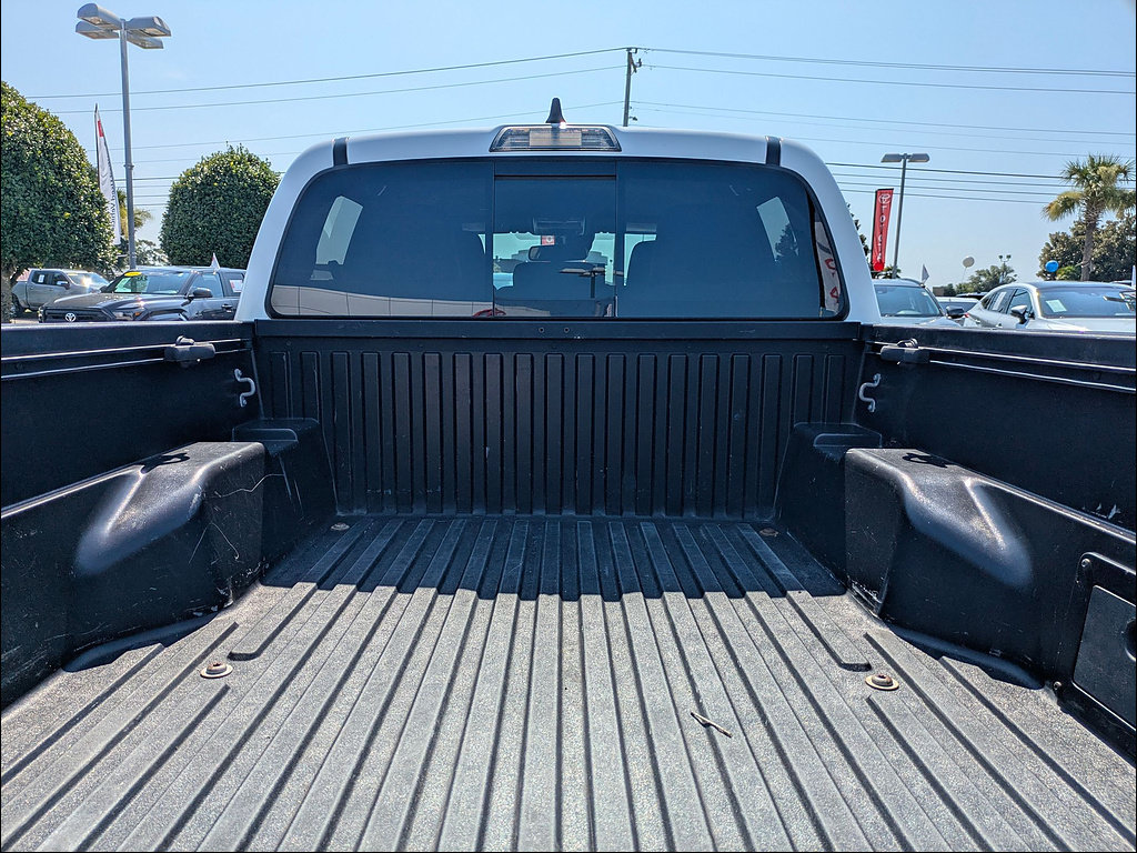Used 2021 Toyota Tacoma TRD Off-Road AWD/4WD image 29