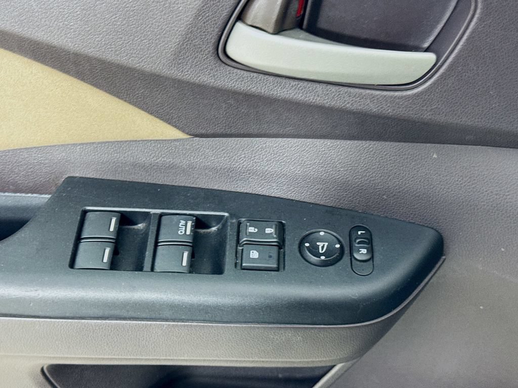 Used 2013 Honda CR-V EX image 21