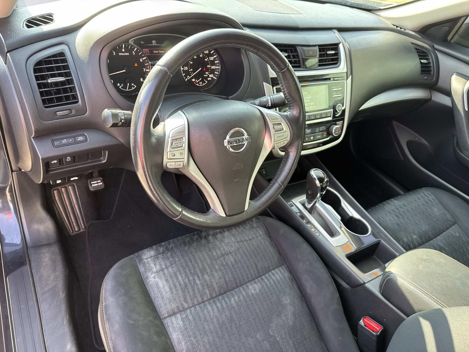 Used 2018 Nissan Altima 2.5 SV image 18