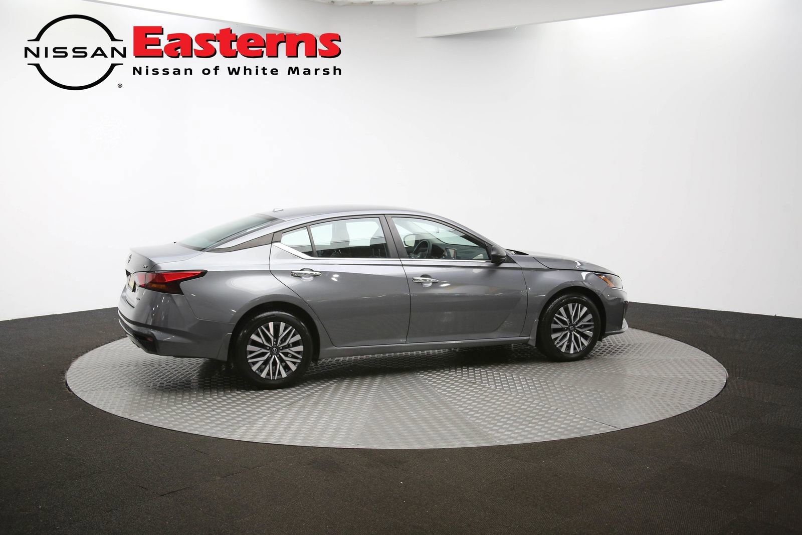 Used 2024 Nissan Altima 2.5 SV image 76