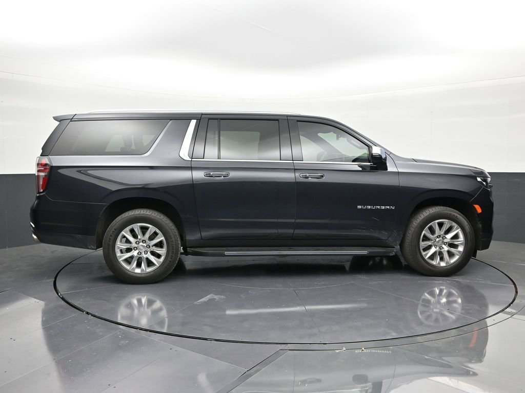 Used 2024 Chevrolet Suburban Premier RWD image 6