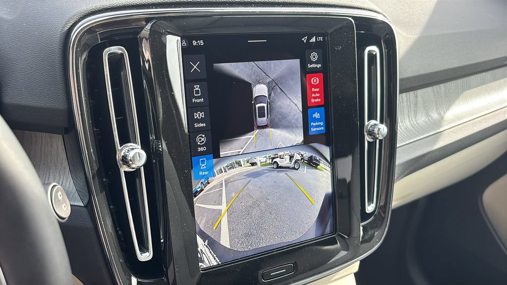 New 2026 Volvo XC40 B5 Plus w/ Climate Package AWD/4WD image 19