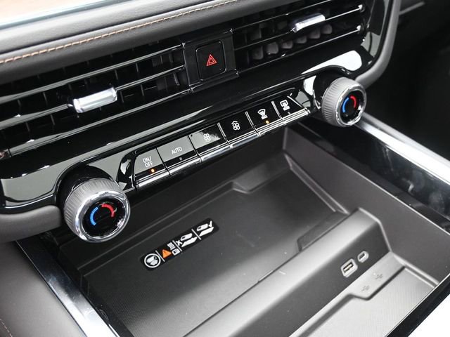 New 2026 Chevrolet Suburban High Country w/ Sun And Tow Package image 34