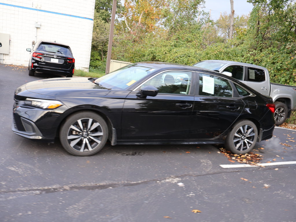 Used 2024 Honda Civic EX image 4