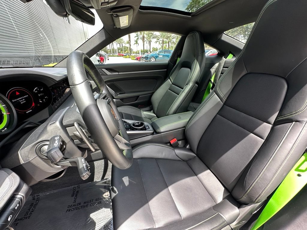 Certified 2024 Porsche 911 Carrera 4 AWD/4WD image 5