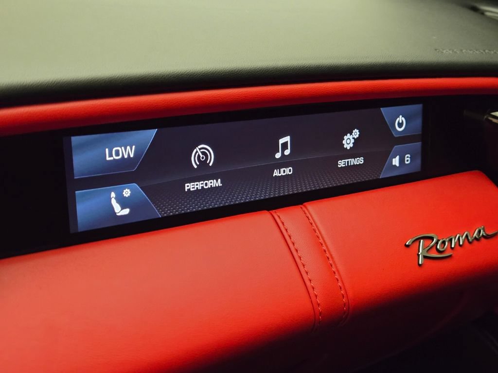 Used 2024 Ferrari Roma RWD image 39