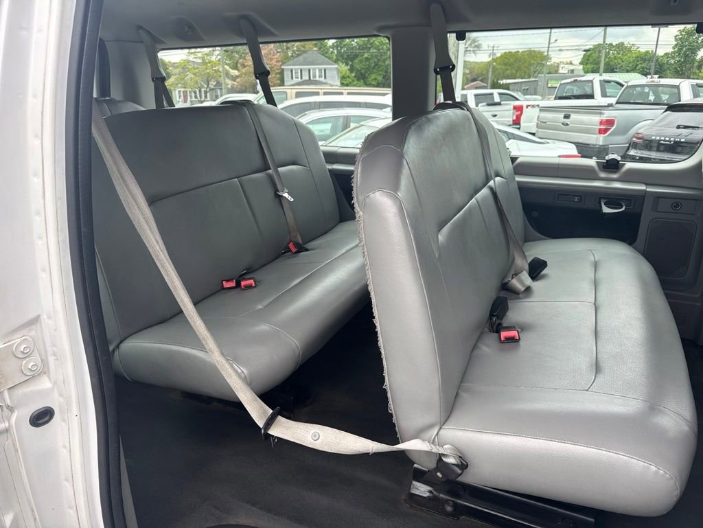 Used 2014 Ford E-350 and Econoline 350 XL w/ Power Windows & Locks Group RWD image 36