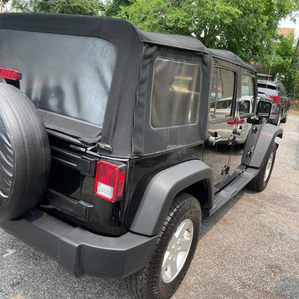 Used 2014 Jeep Wrangler Unlimited Sport w/ Quick Order Package 24S AWD/4WD image 7