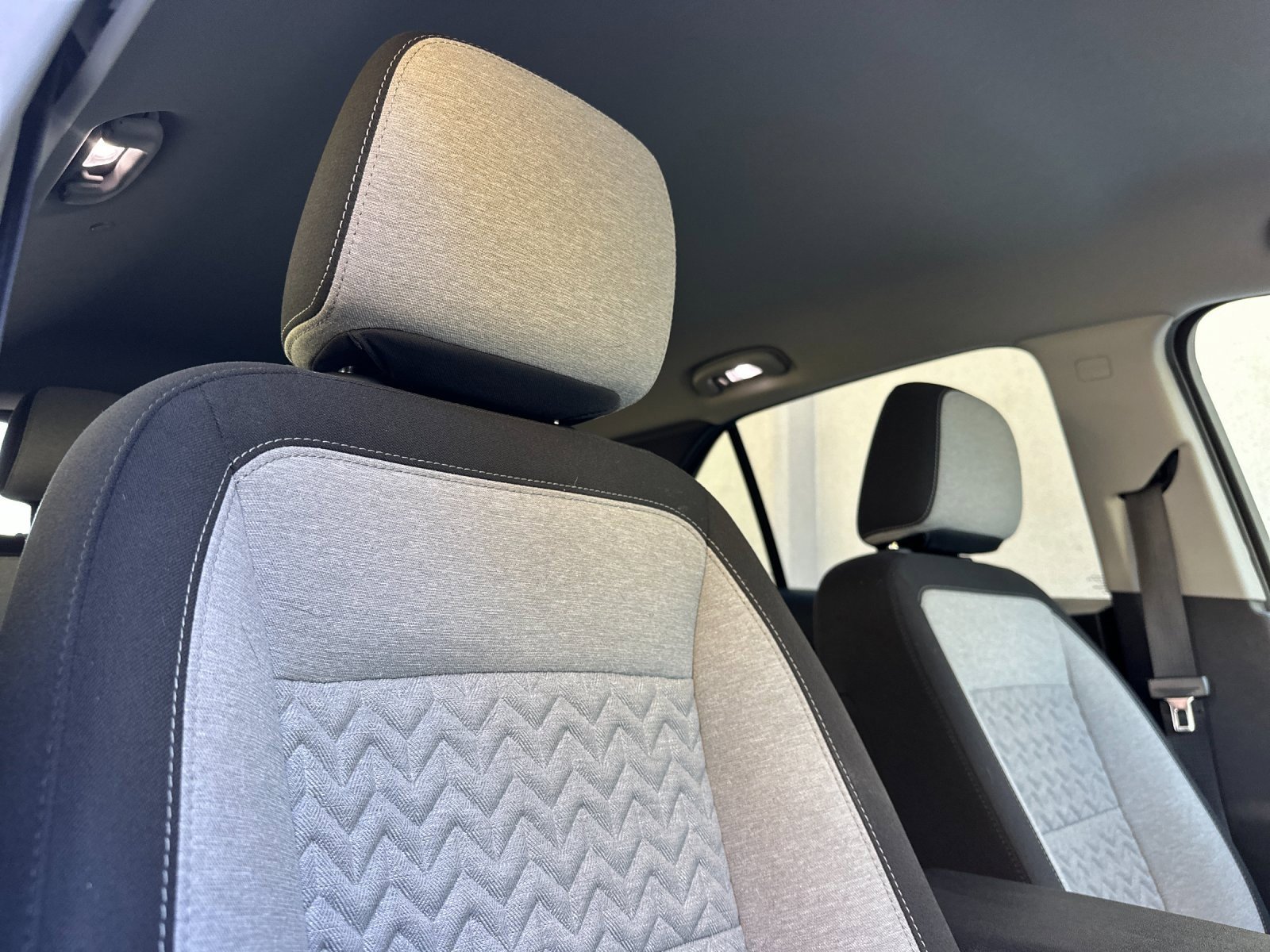 Used 2023 Chevrolet Equinox LT image 19