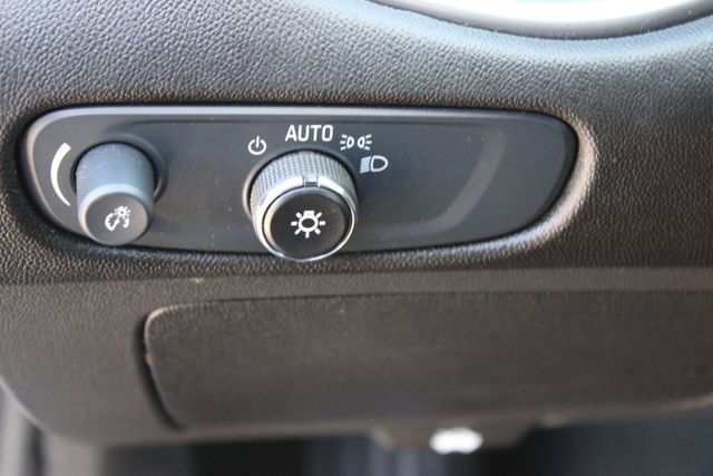 Used 2024 Chevrolet Malibu LT FWD image 11