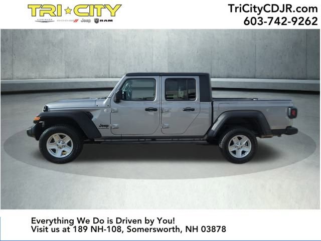 Used 2020 Jeep Gladiator Sport w/ Quick Order Package 24S image 2