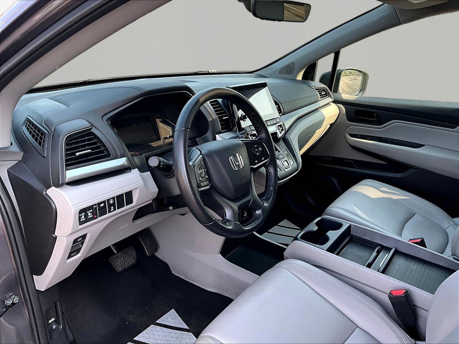 Used 2023 Honda Odyssey EX-L image 17