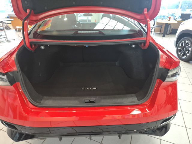 New 2027 Nissan Sentra SR w/ SR All Weather Package FWD image 17