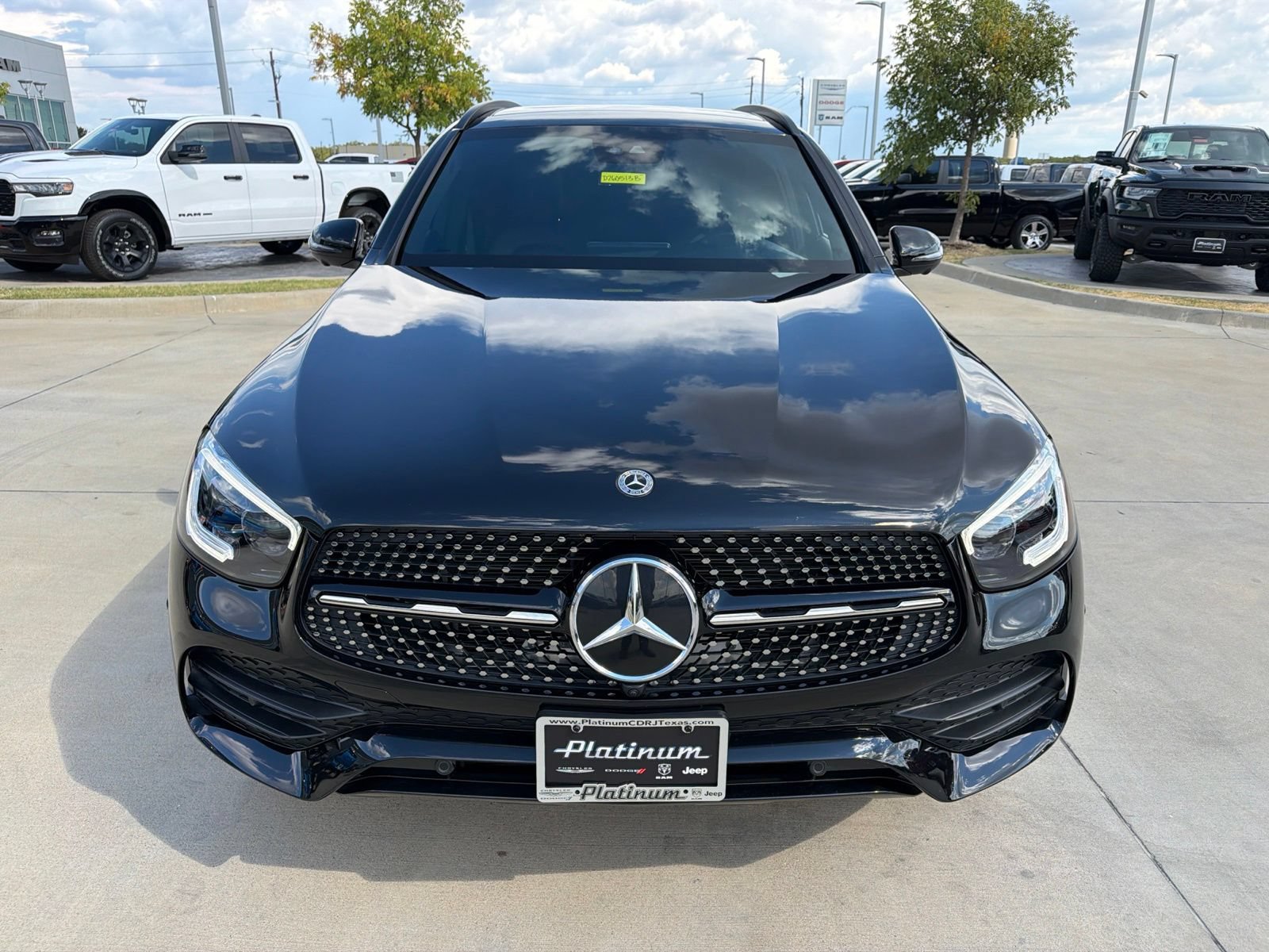 Used 2022 Mercedes-Benz GLC 300 image 8