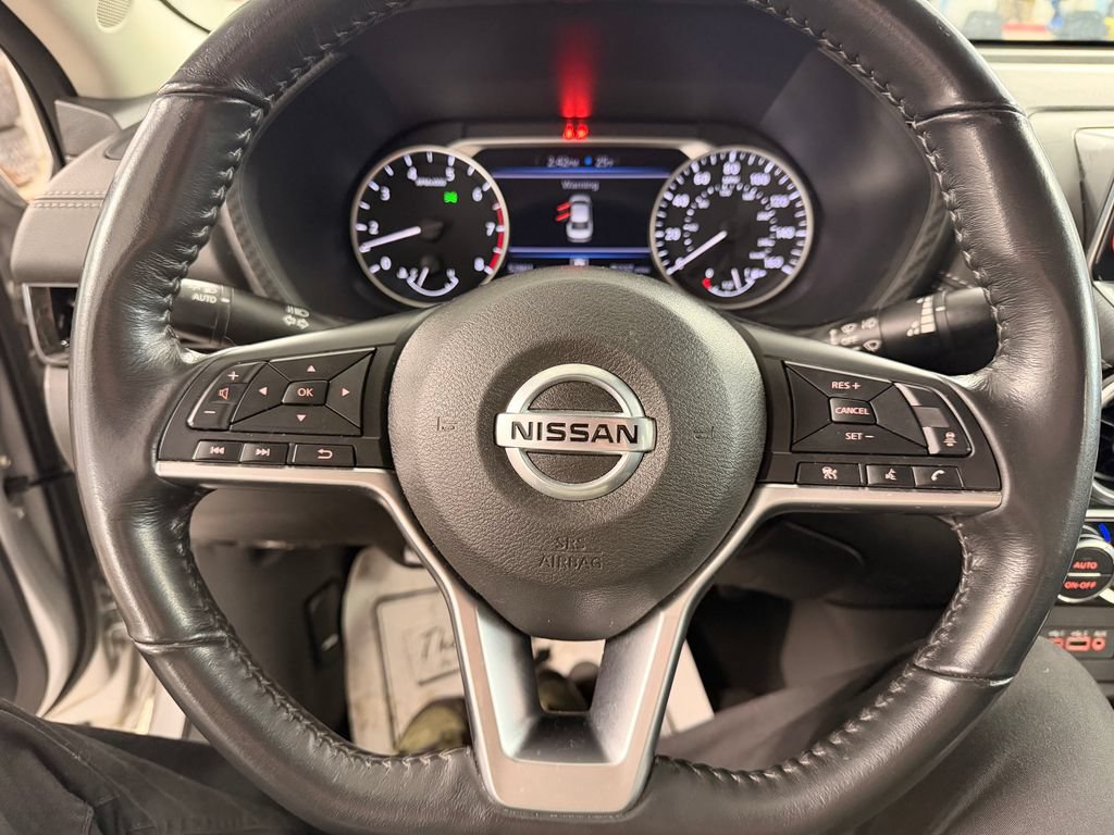 Used 2021 Nissan Sentra SV FWD image 16
