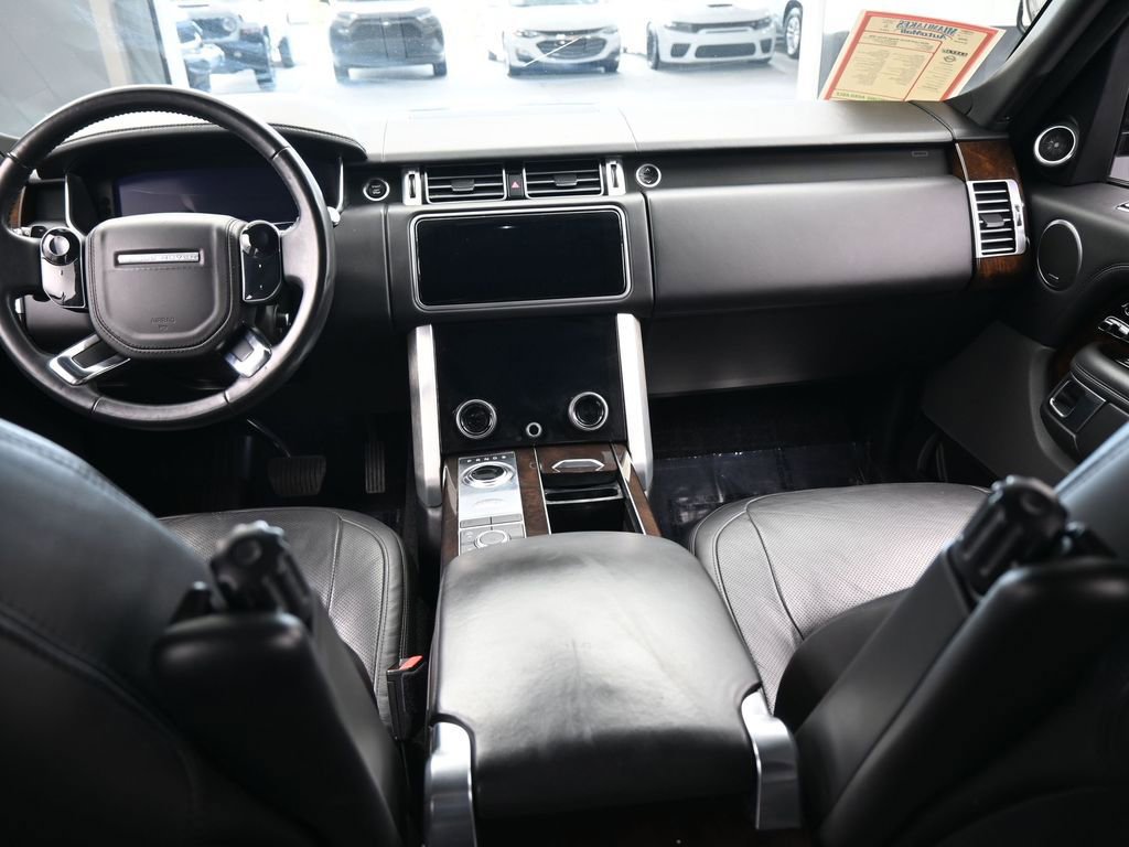 Used 2020 Land Rover Range Rover HSE image 40