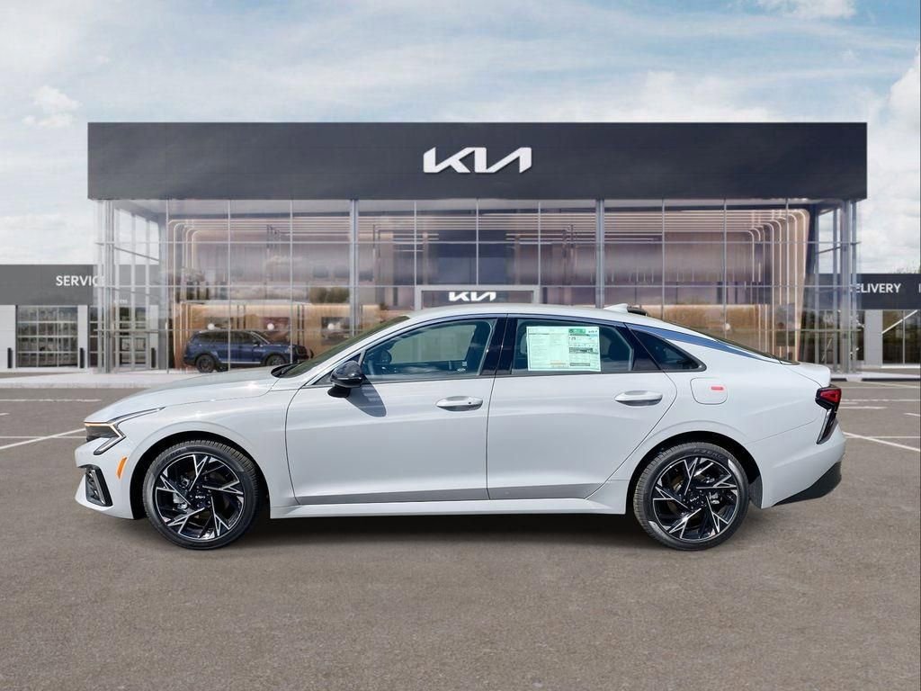 New 2026 Kia K5 GT-Line image 5