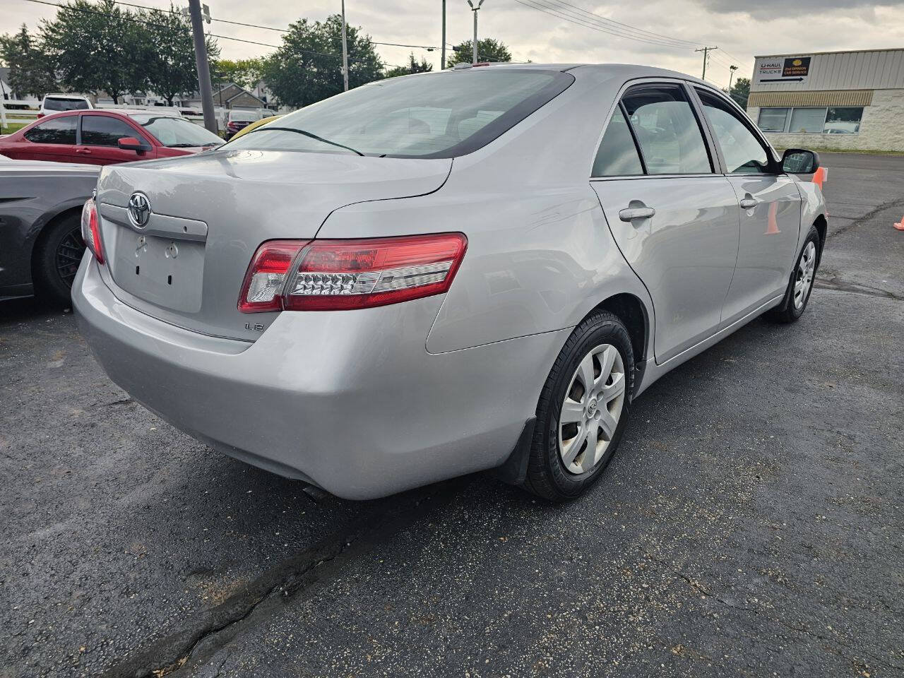 Used 2010 Toyota Camry LE FWD image 6