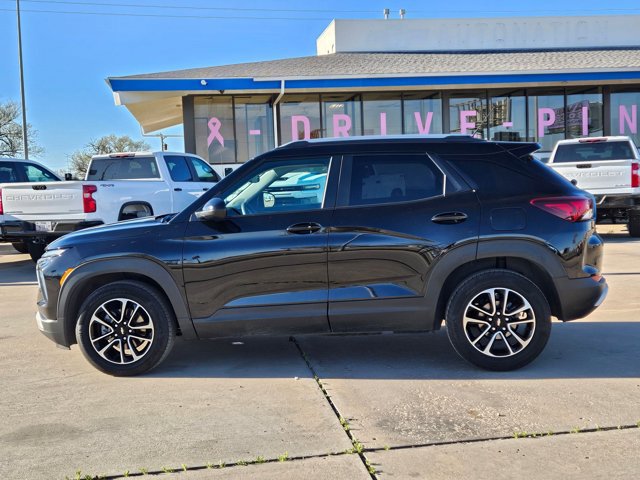 Used 2025 Chevrolet TrailBlazer LT image 9