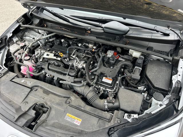 Used 2024 Toyota Prius LE FWD image 31