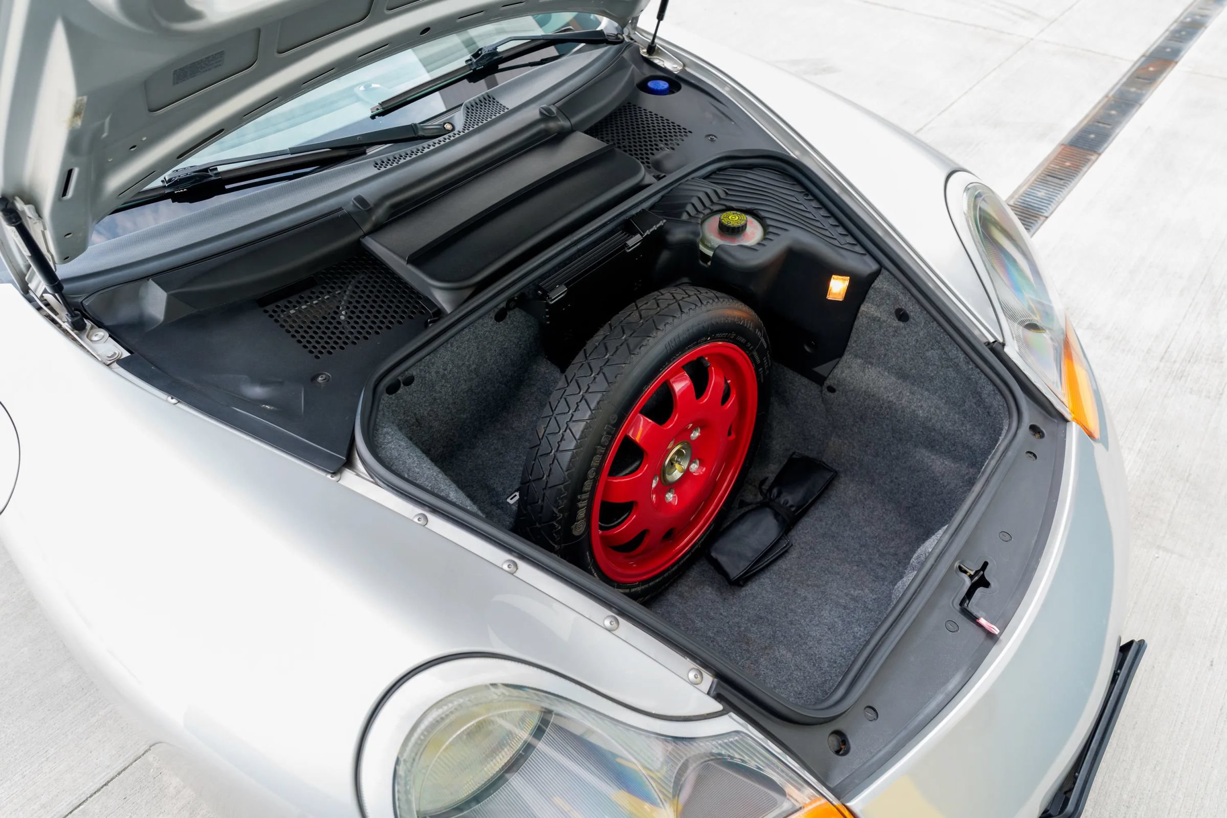 Used 1999 Porsche Boxster RWD image 58