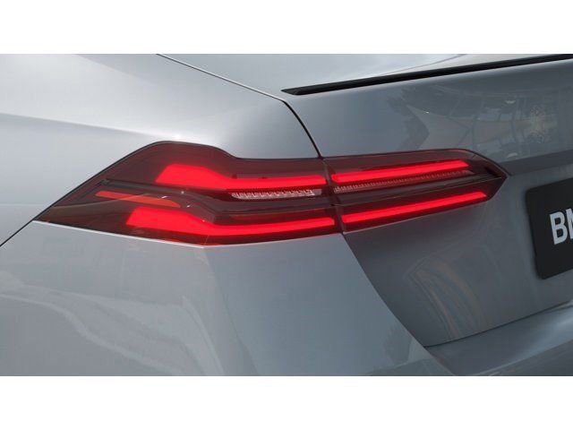 New 2027 BMW 530i RWD image 8