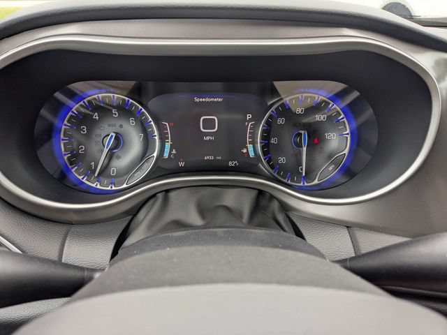 New 2025 Chrysler Voyager LX FWD image 29
