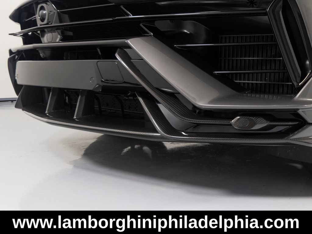 Used 2024 Lamborghini Urus Performante AWD/4WD image 49