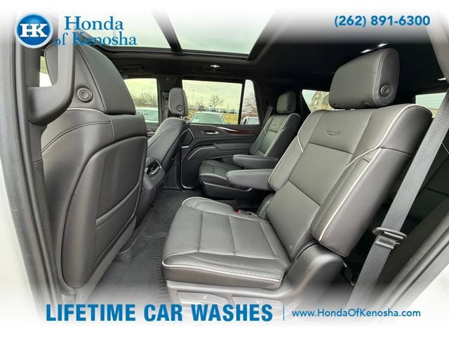 Used 2023 Cadillac Escalade Premium Luxury image 21