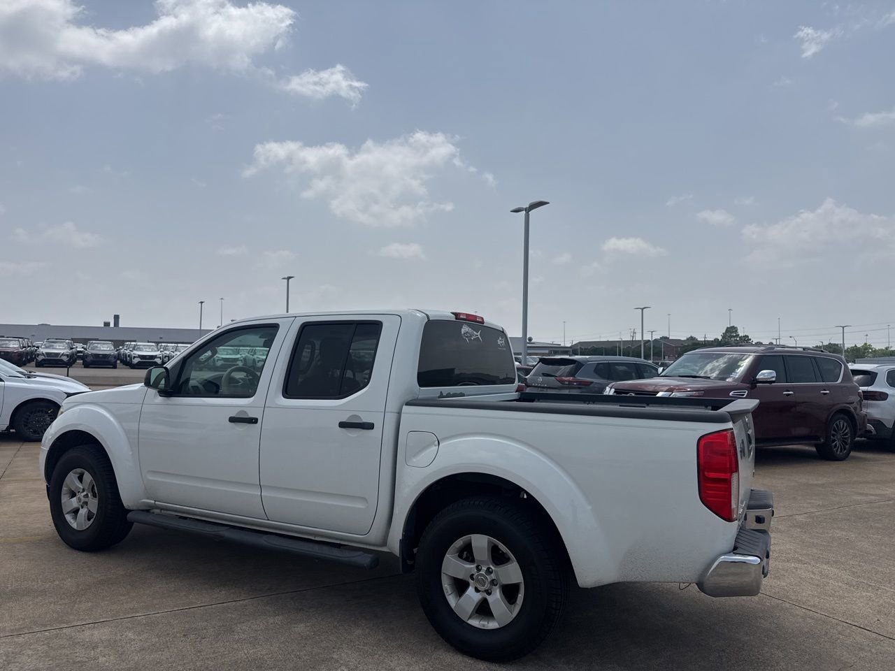 Used 2013 Nissan Frontier SV w/ SV Value Truck Pkg RWD image 13