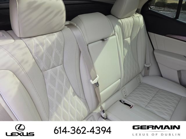 Used 2022 Buick Envision Avenir w/ Technology Package II image 35