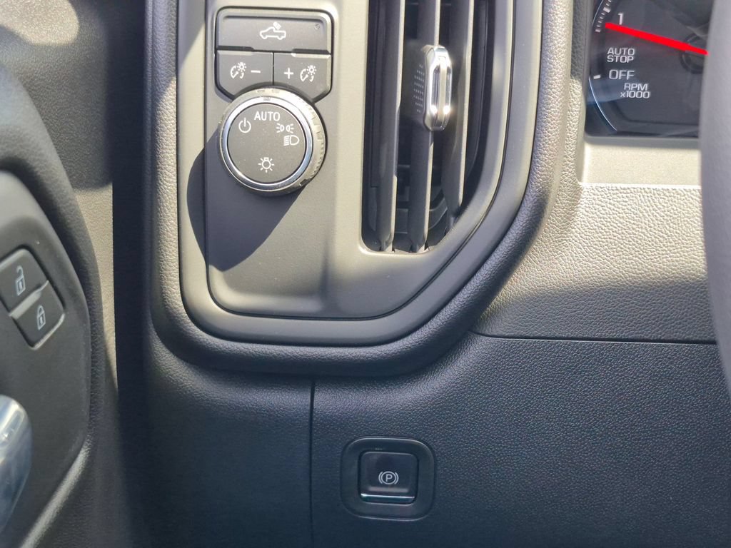 New 2026 Chevrolet Silverado 1500 W/T w/ Trailering Package RWD image 16