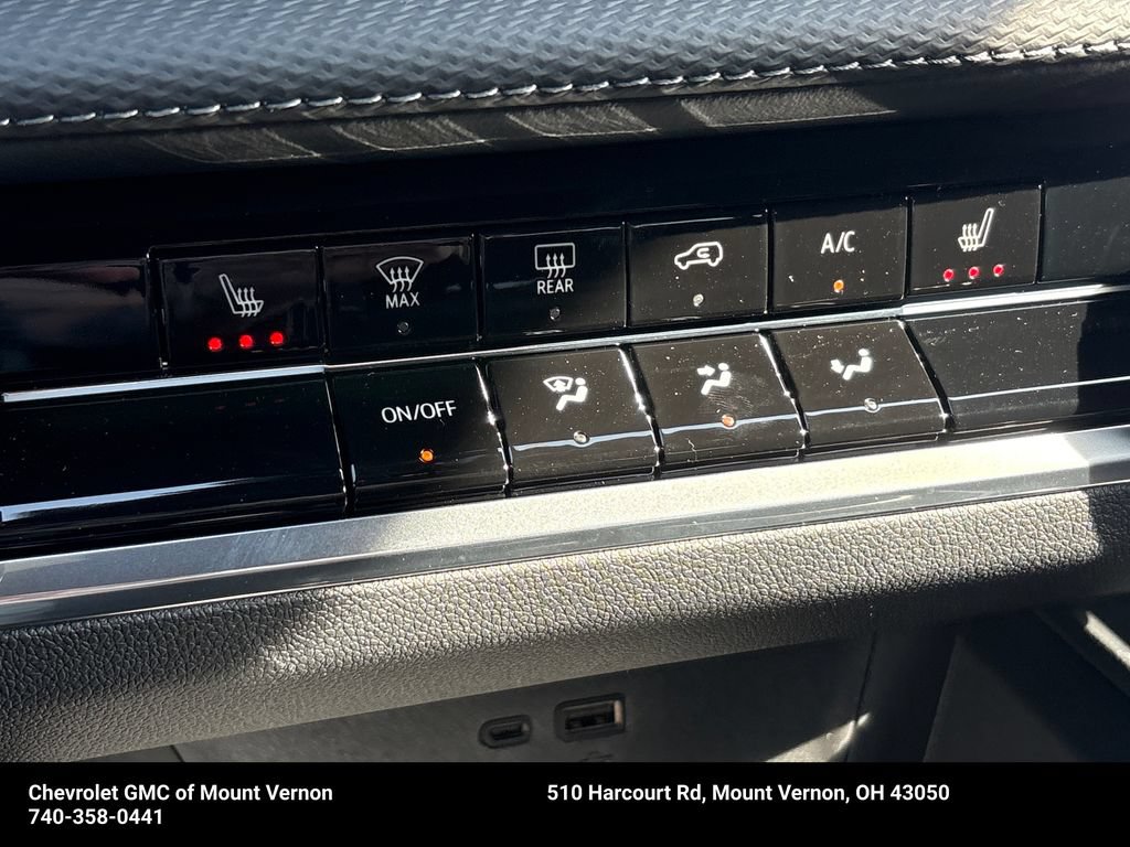 New 2027 Chevrolet Equinox LT AWD/4WD image 31