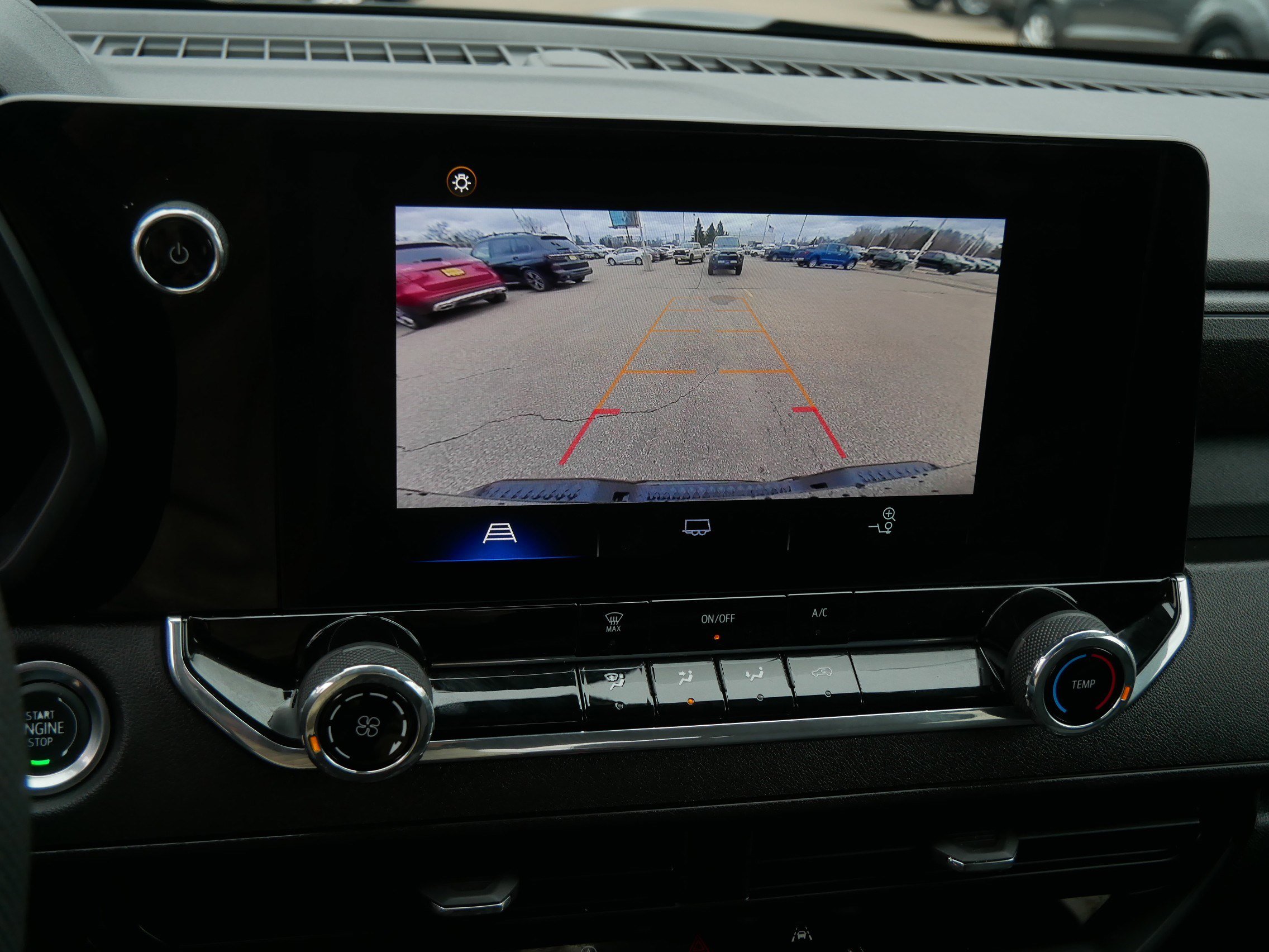 Used 2024 Chevrolet Colorado W/T image 32