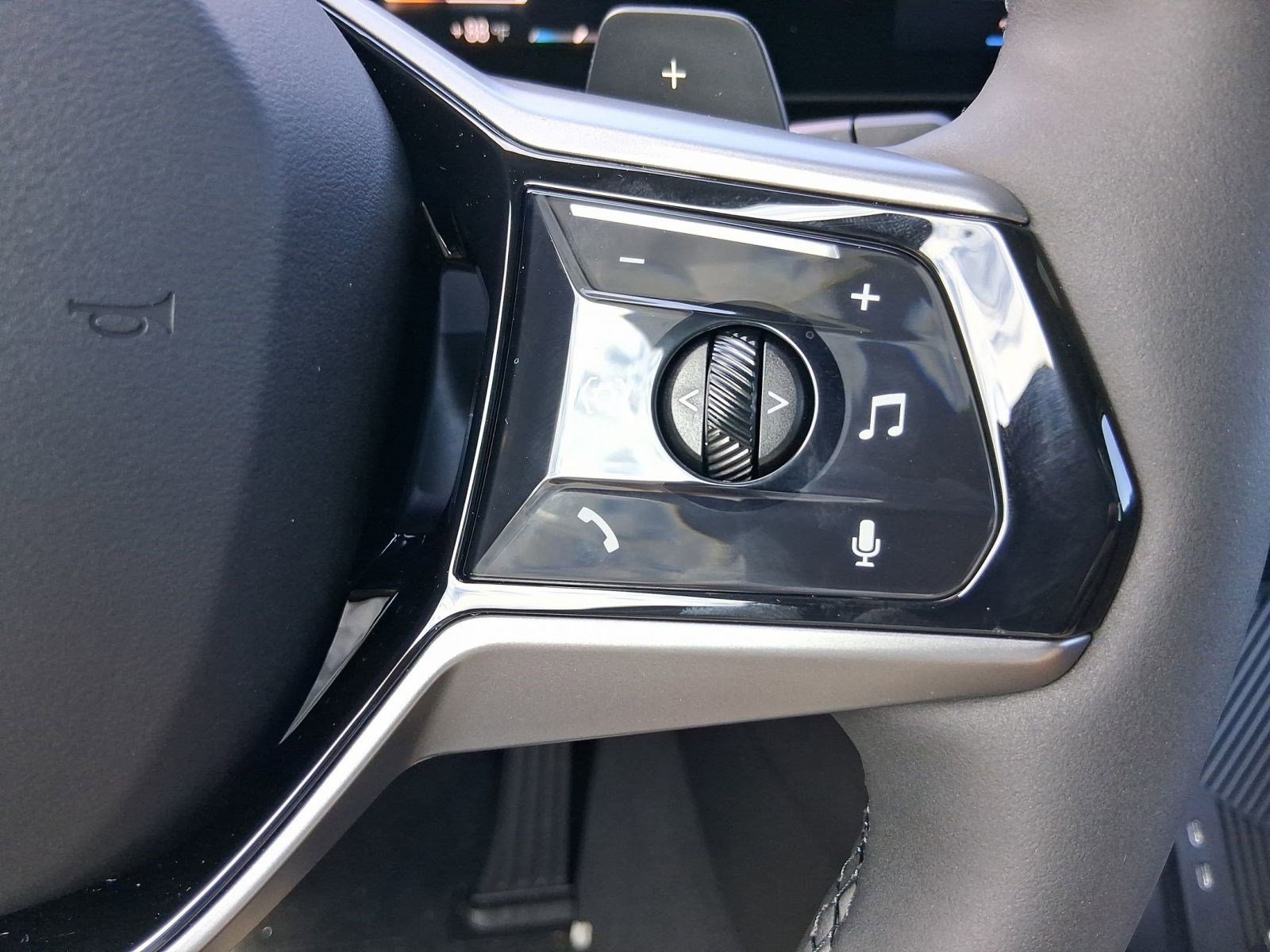 Used 2026 BMW X3 xDrive30 w/ Convenience Package image 22