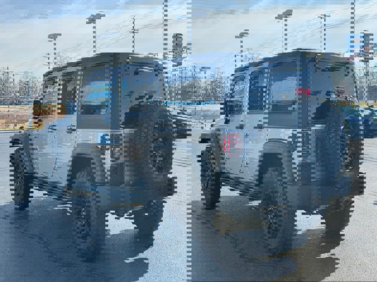 Used 2015 Jeep Wrangler Unlimited Sport image 7