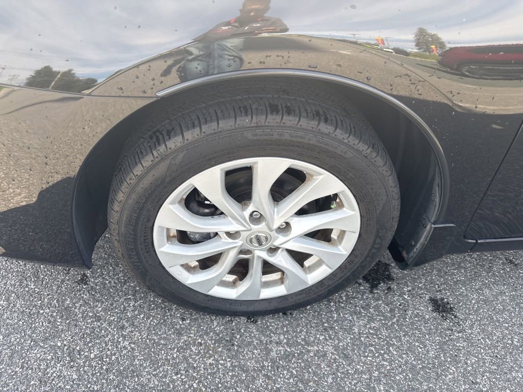 Used 2019 Nissan Sentra SV FWD image 9